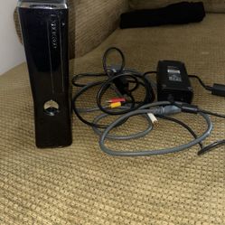 Xbox 360 With Cords