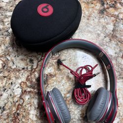 Wired Beats Solo HD Red with Case and Cord