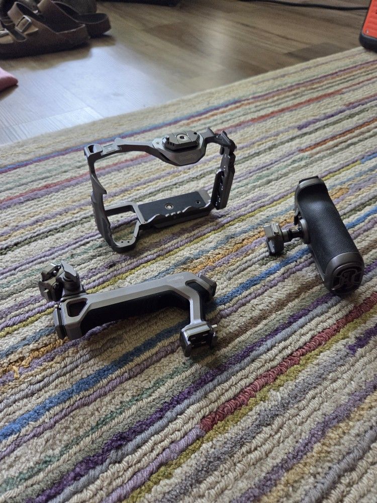 SmallRig Hawk Lock Camera Cage