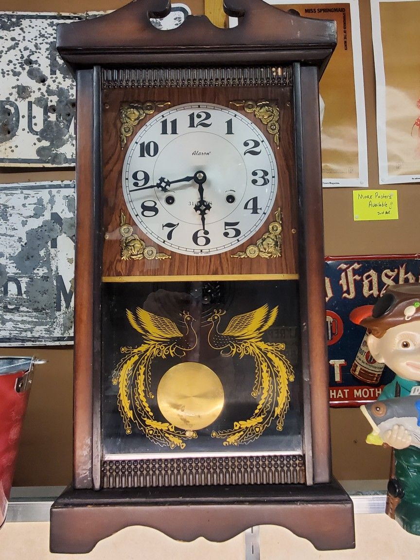 Vintage Alaron 31 Day Wind Up Mantle Clock Working