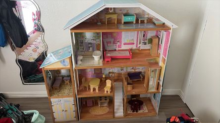 Huge Doll house
