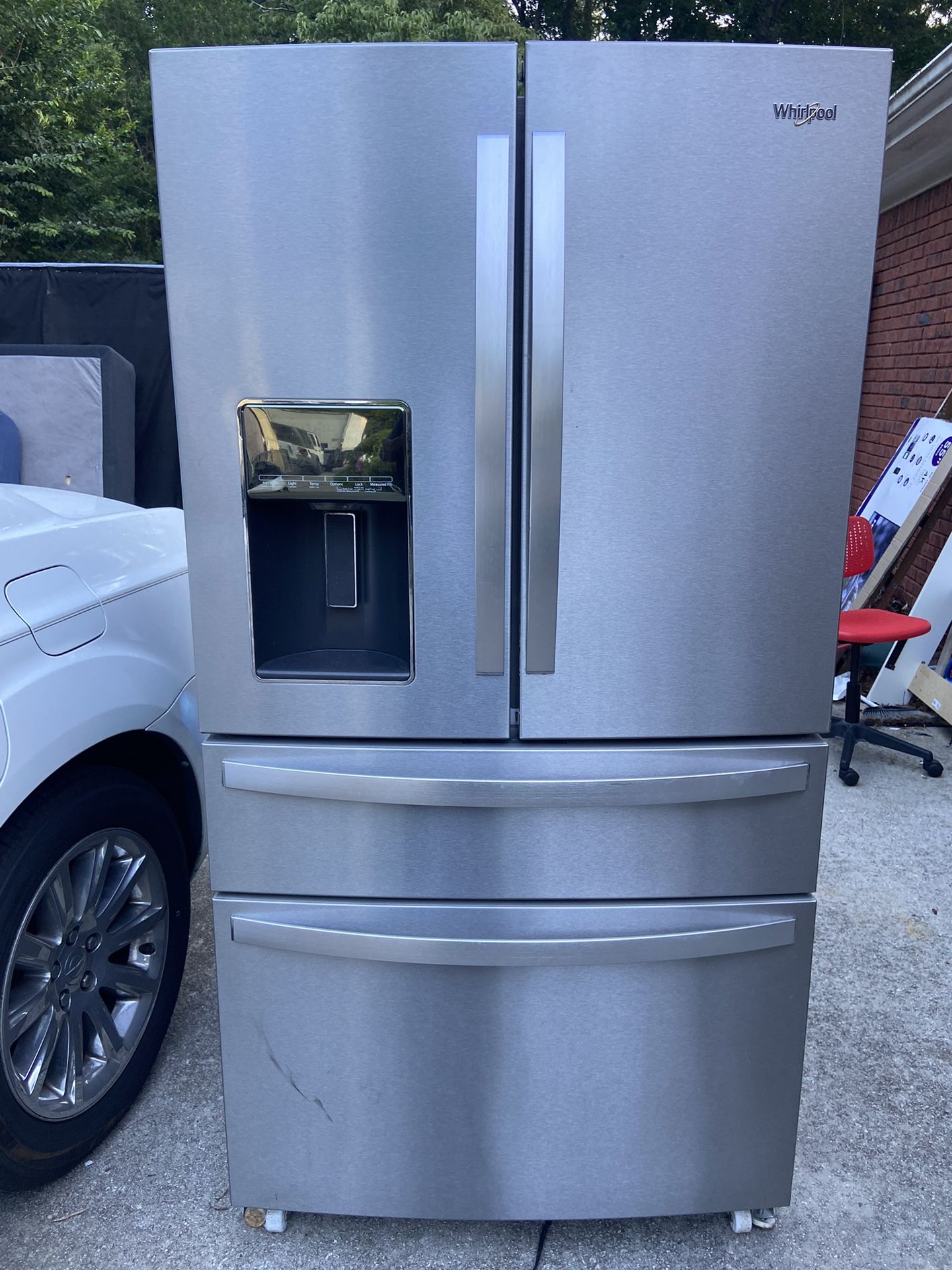  Whirlpool French Door Refrigerator 36” ( Not Cooling)