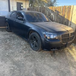 Dodge Magnum 