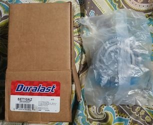 New Duralast SET10AZ Rear Axle Bearing Set - Fits Jeep Wrangler / Nissan M226