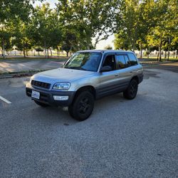 2000 Toyota Rav4