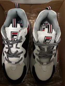Fila Chunky Sneakers White Black Red