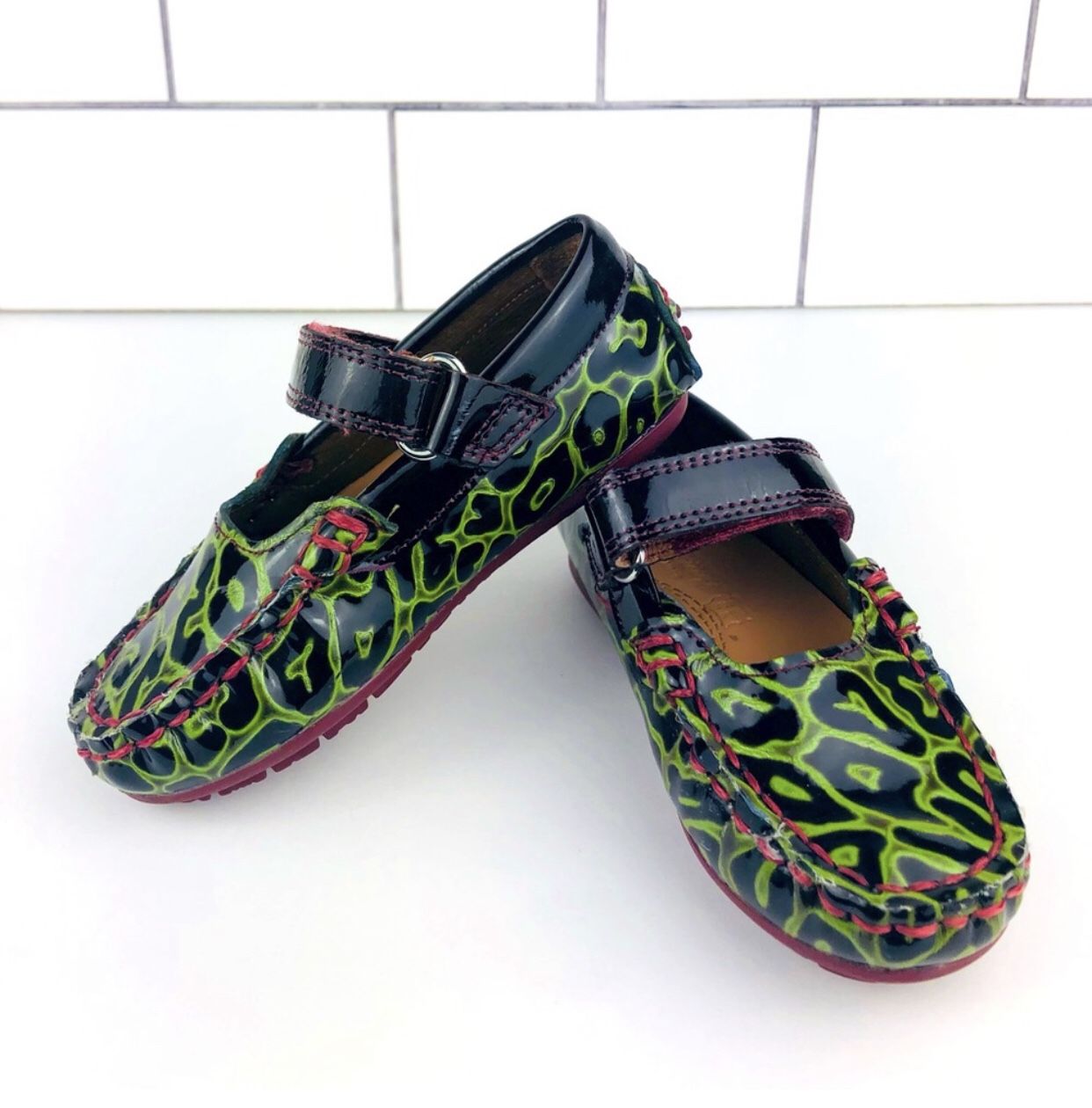 Venettini Toddler Patent Leather Shoes size 6