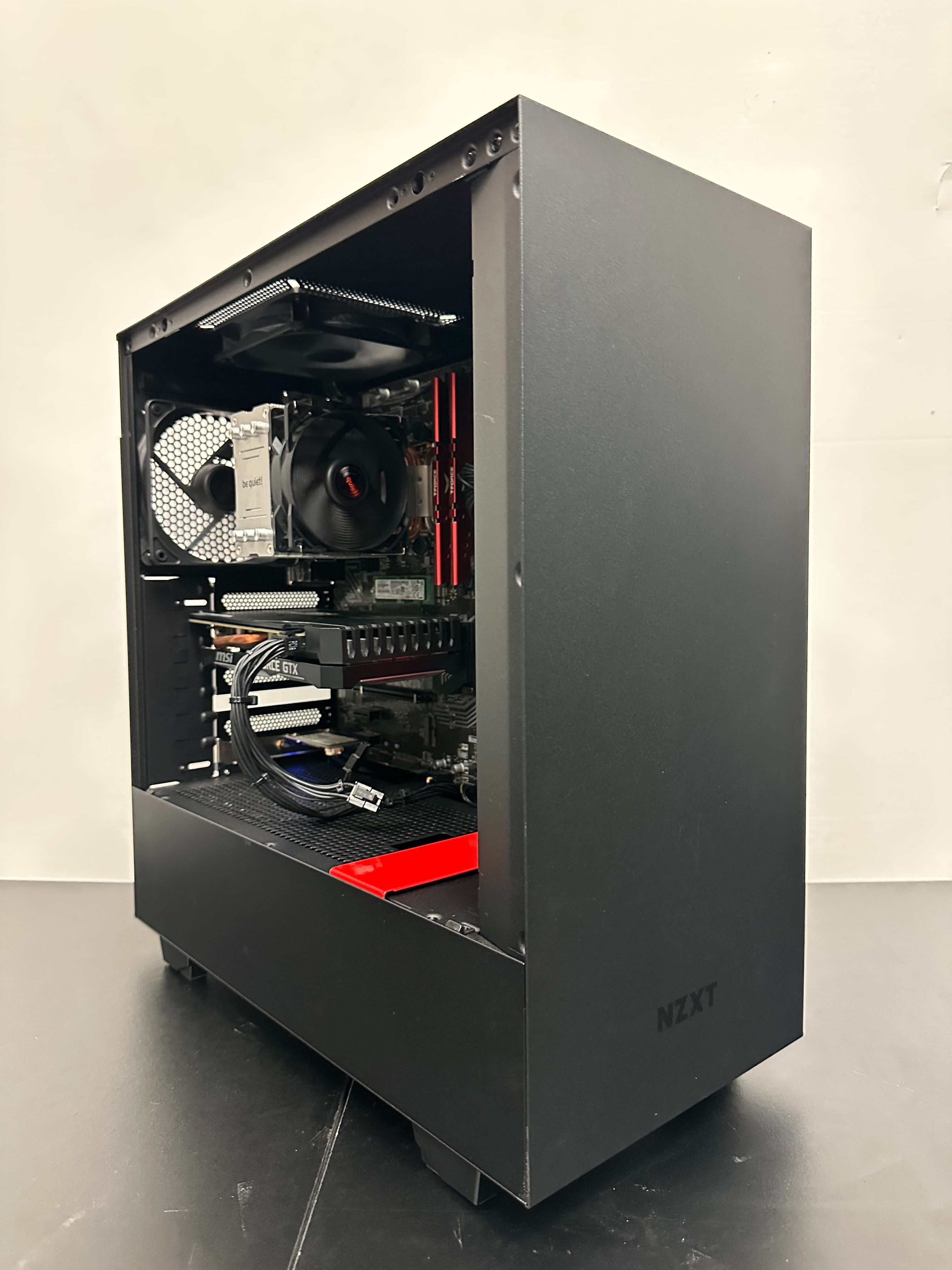 NZXT Gaming Desktop | Intel Core i7-9700K | 16GB DDR4 | 1TB HDD | 256GB SSD | GTX 1660 Super | LAN | UD294