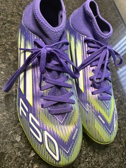 F50 Cleats