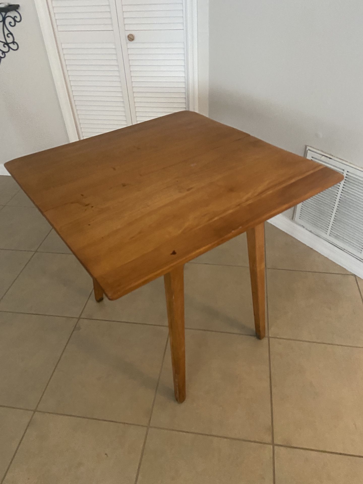 Antique Cushman Colonial Creation Game Table