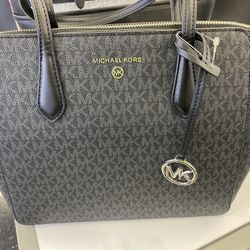 Michael Kors Handbag ❗️❗️❗️