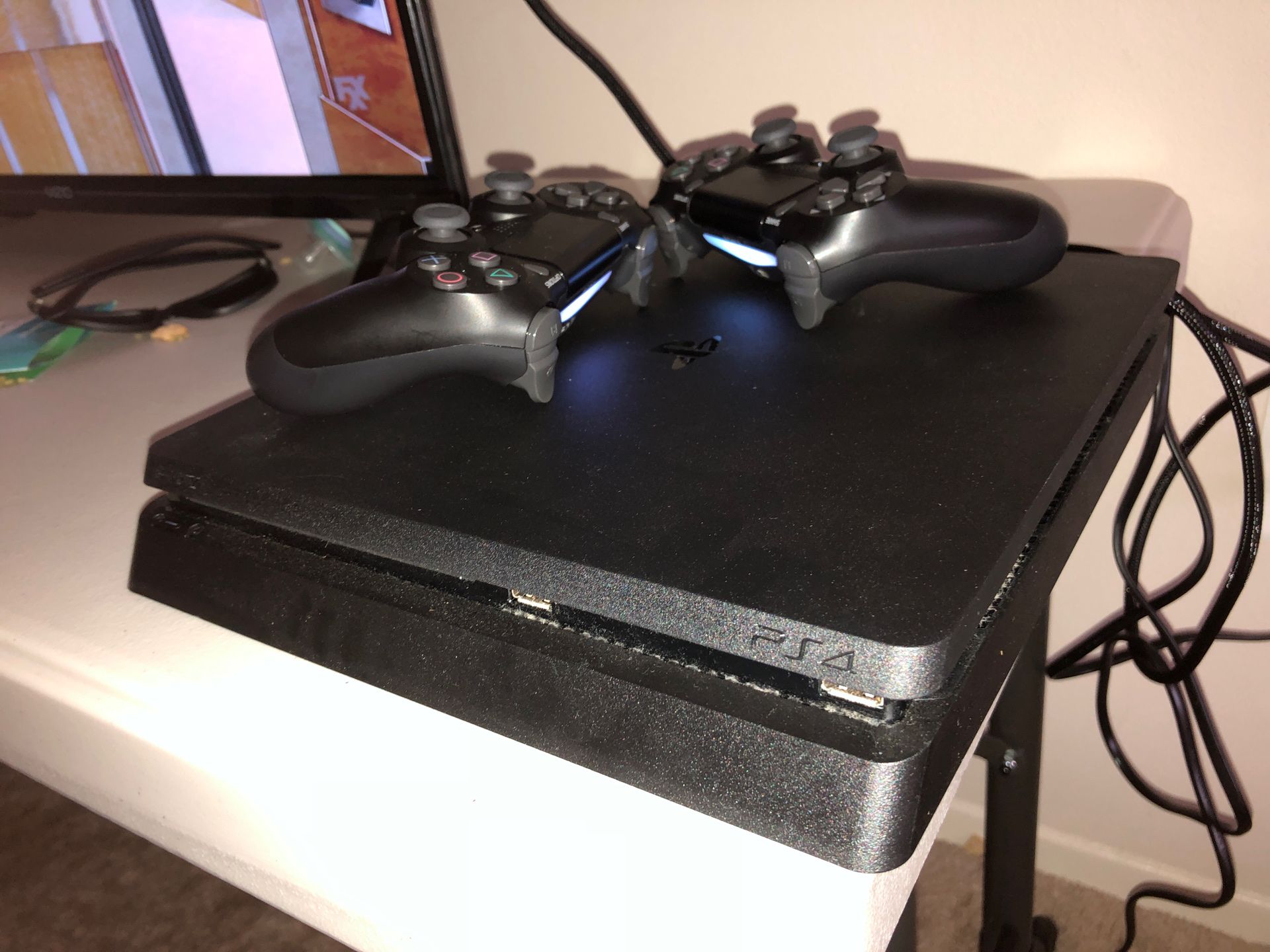 Perfect condition PS4 chords included plus two controllers
