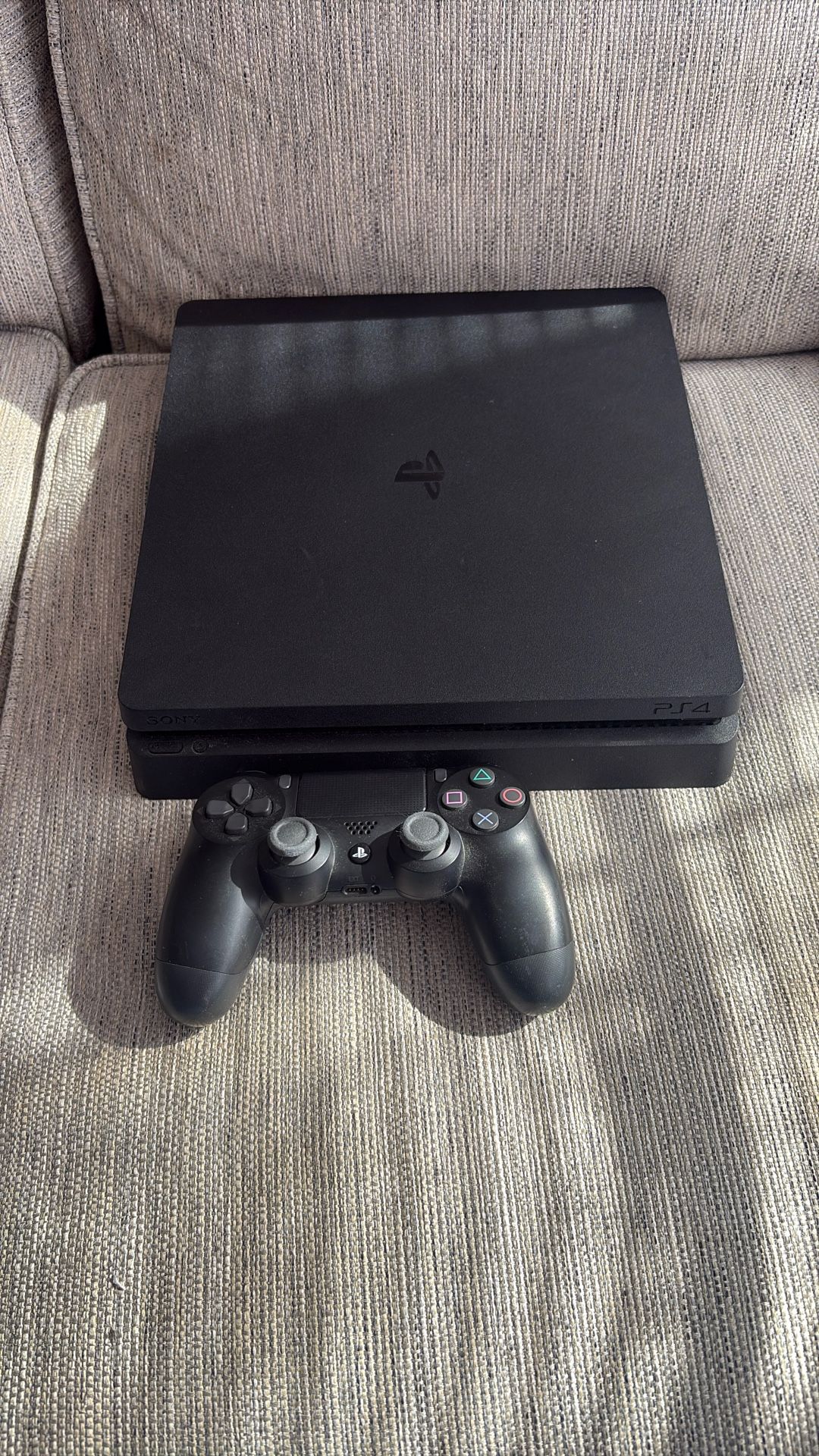 PS4 And Remote Barely Used Good Condition