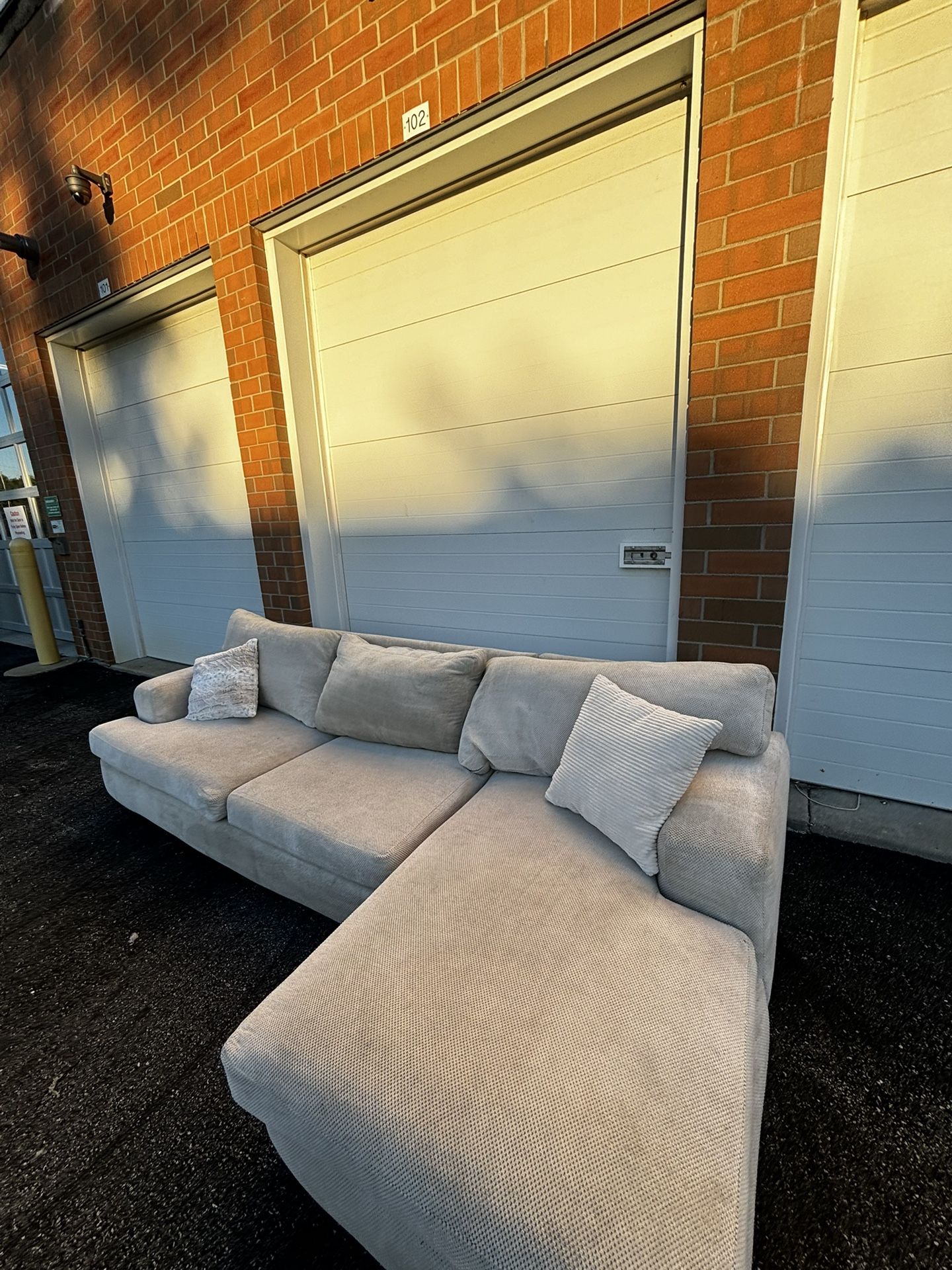 Modern White Two Piece L Sectional*FREE Curbside Delivery