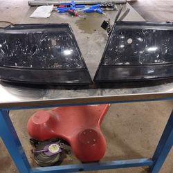 Jeep Grand Cherokee Smoke Headlights 