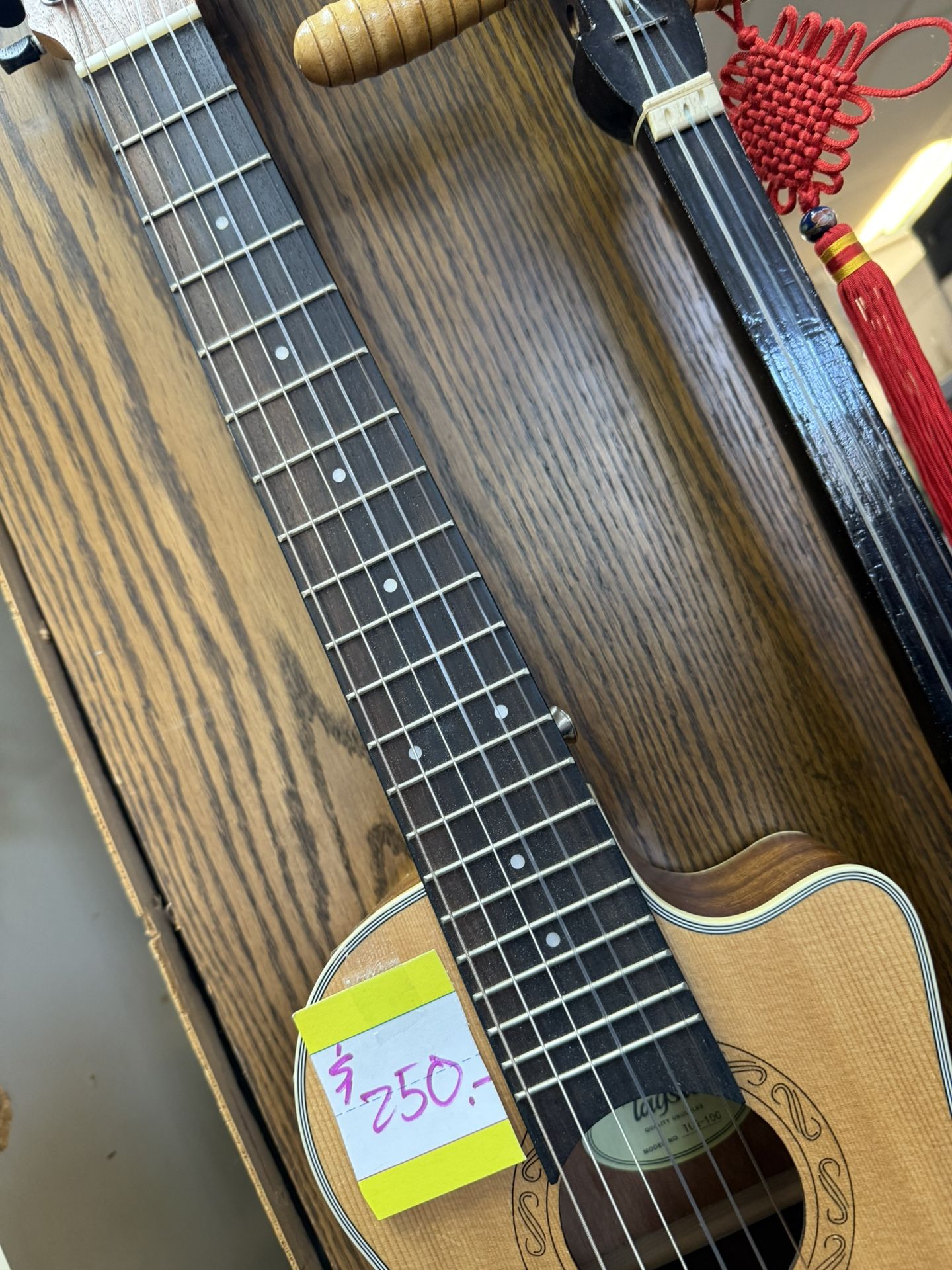 30” Guitarlele With EQ Pickup