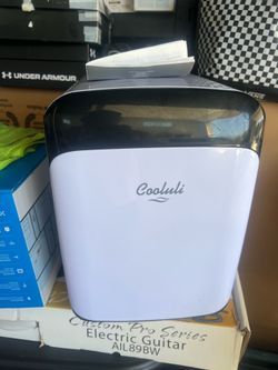 Cooluli Classic White 15 Liter Compact Portable Cooler Warmer Mini Fridge for Bedroom, Office, Dorm, Car - Great for Skincare & Cosmetics (110-240V/12