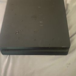 PS4 Slim