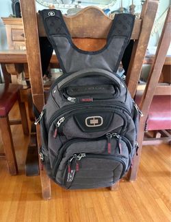 OGIO Backpack 🎒 Renegade RSS like new