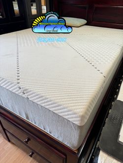 Queen extra firm Colchon y tambor mattress and Boxspring