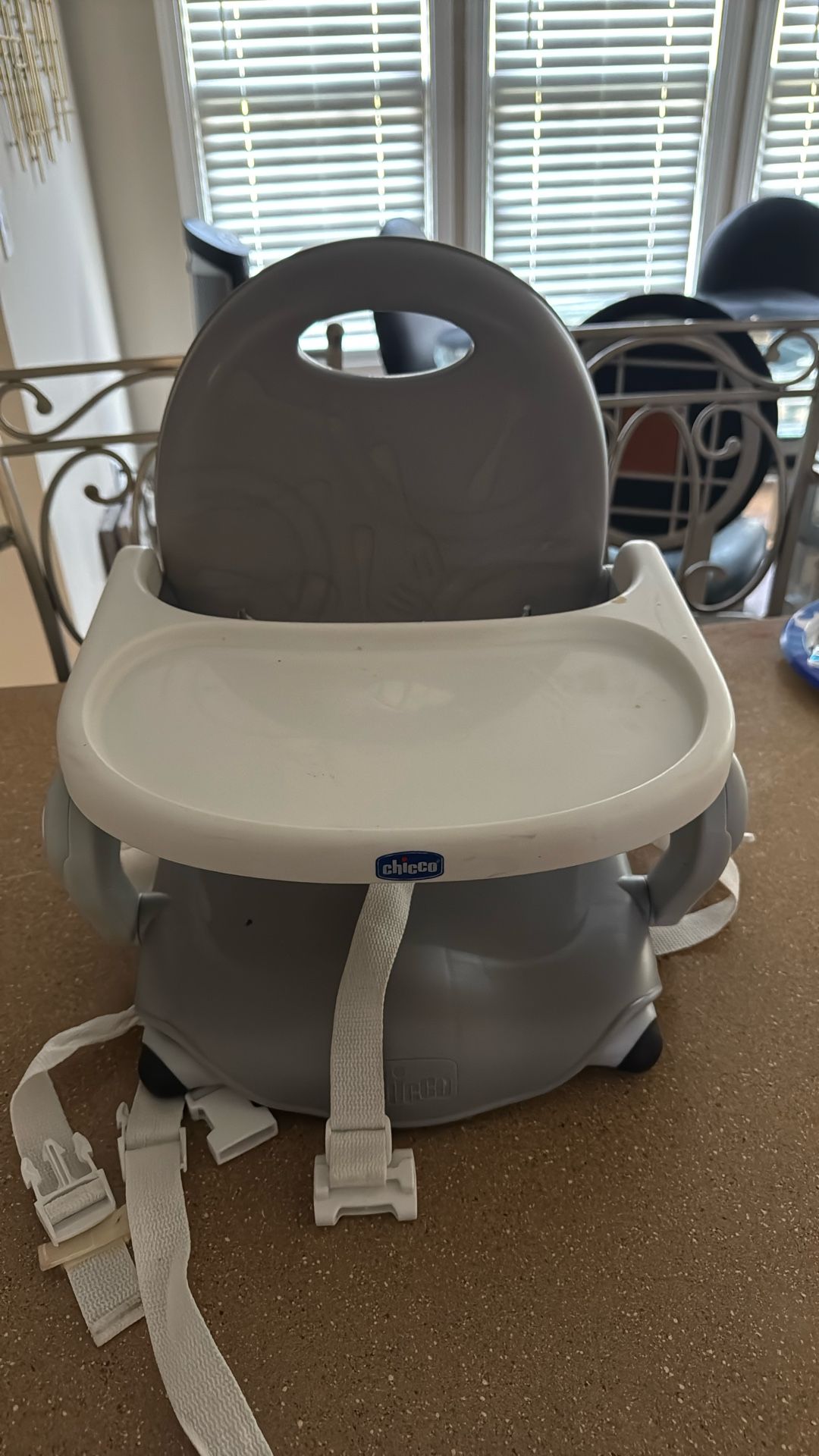 Chicco Booster Seat – Adjustable & Easy to Clean