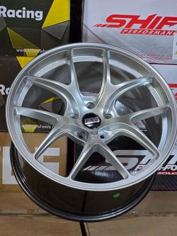 New 19” Degen staggered wheels