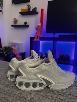 Nike air tn white shoes