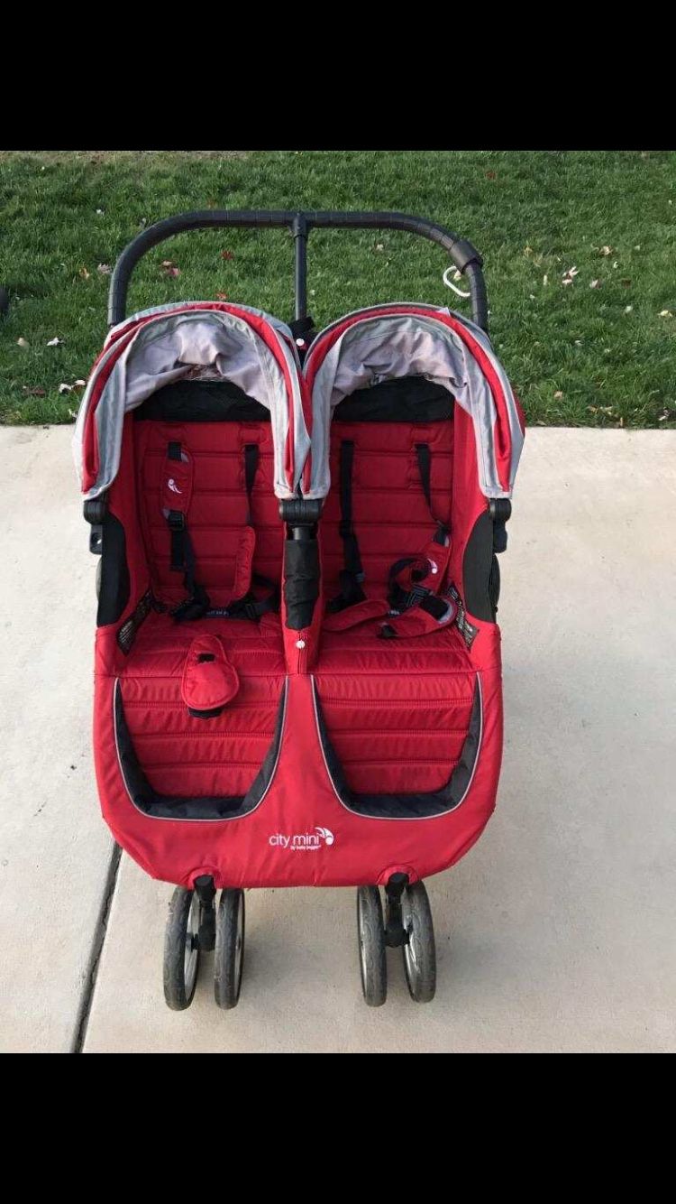 City mini double stroller