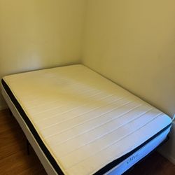 Queen Bed