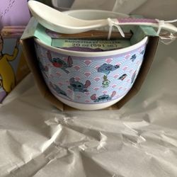 Disney Lilo & Stitch Ramen Ceramic Bowl with Chopsticks & Spoon Set 20 OZ - NEW
