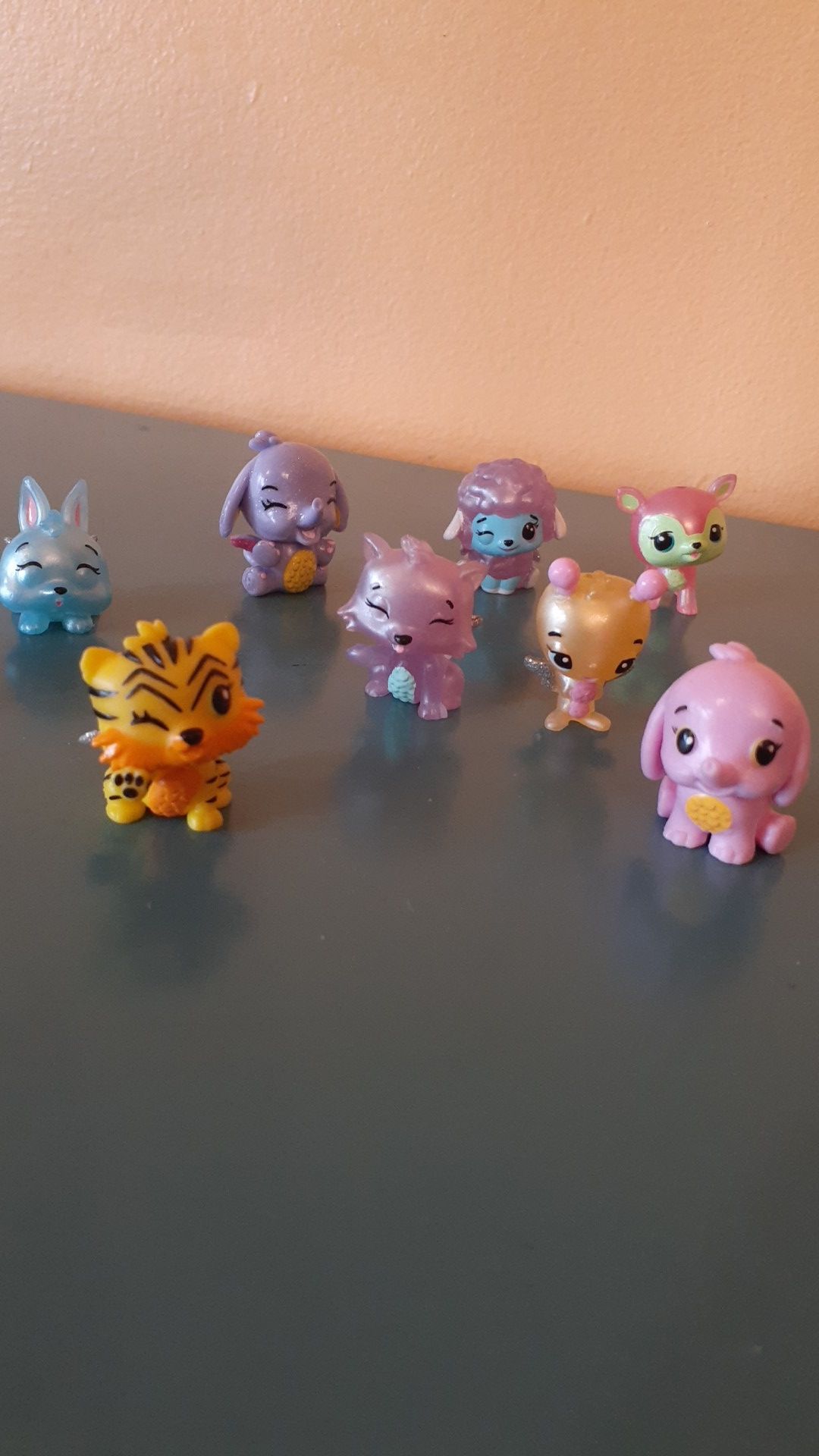 Hatchimals colleEGGtibles toys