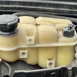 Bmw E30 325i M20 Coolant Resovior