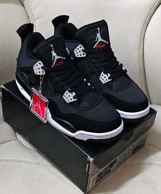 Jordan 4 Retro