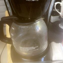 Coffee Machine For Small Places- Heats Up Fast