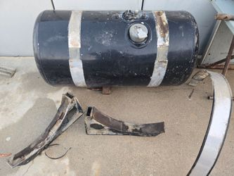 Used 89 gal aluminum fuel tank