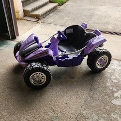 Power wheels Dune Racer extreme.