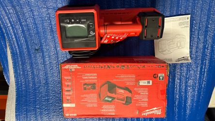 M18 18-Volt Lithium-Ion Cordless Electric Portable Inflator (Tool-Only)