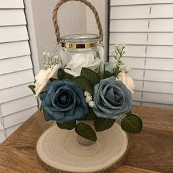 Lantern Blue And white Roses Centerpieces 