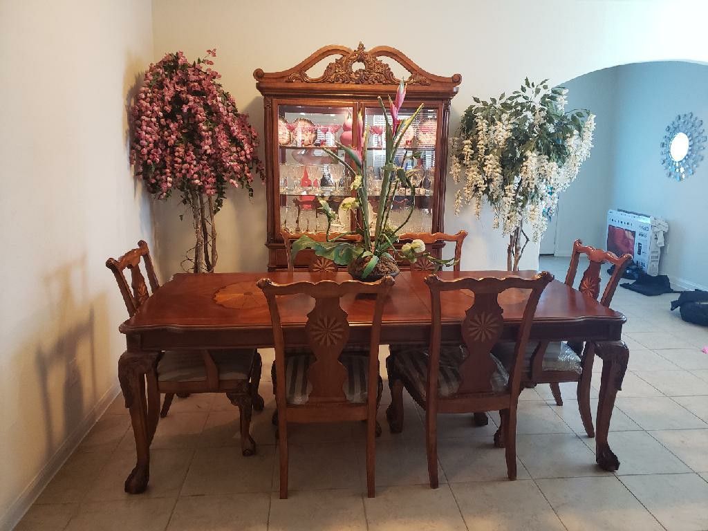 Formal Dining Set