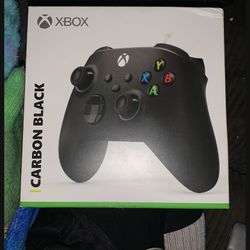 This is a Microsoft Xbox Wireless Controller in Carbon Black. 