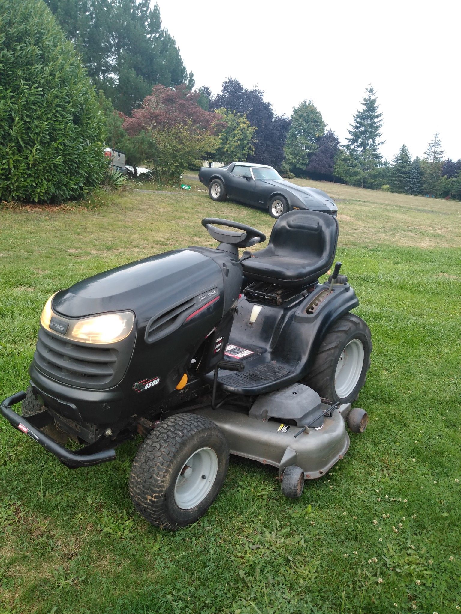 Nice craftsman dgs6500 riding mower 26hp kholer 54" deck! Ready to mow