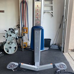Free Motion Commercial Shoulder Press READ Description Not FREE