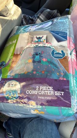 Disney Stitch 2-Piece Reversible Comforter Set Twin/Full