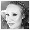 Laura Hardy 