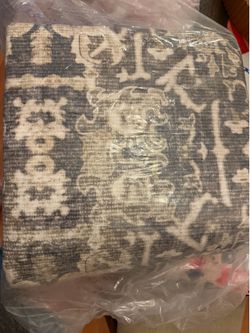 Area Rug- 6x9 NEW