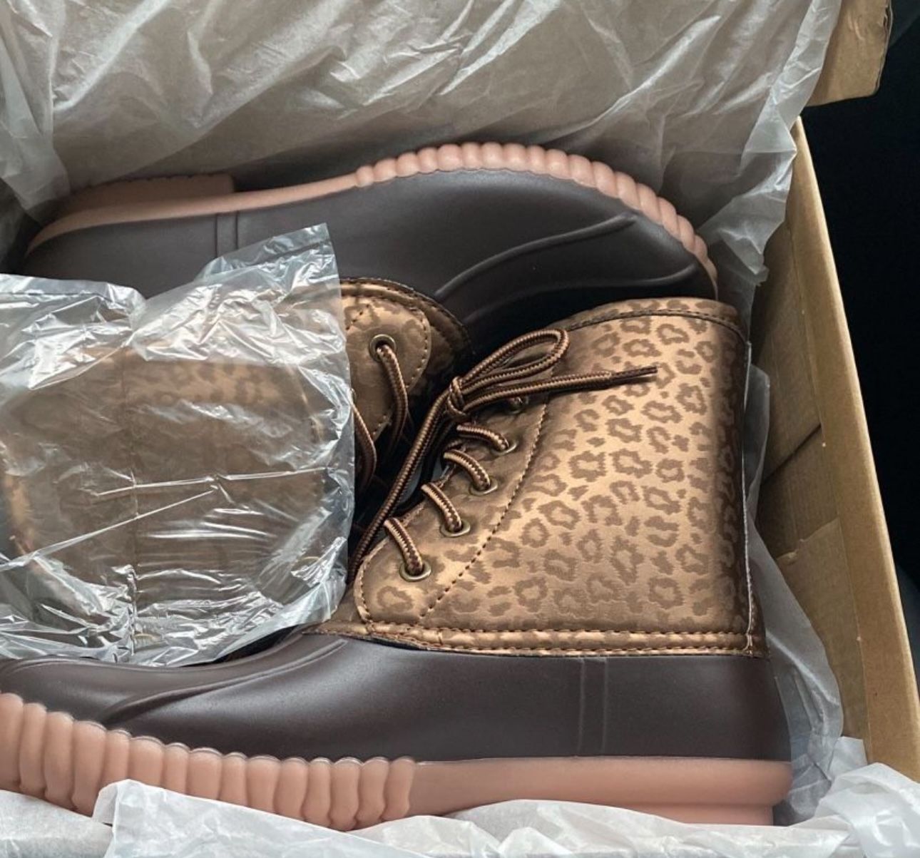 Rain Boots Size 8