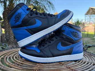 Air Jordan 1 High OG Royal 2017 Size 10