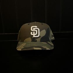 San Diego Padres Fitted Hat - Size 7 3/8