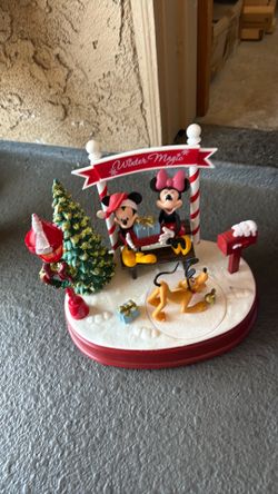 Minnie and Mickey  Christmas decor
