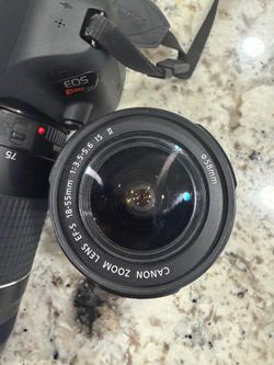 Canon Rebel T7 with 2 lens and charger